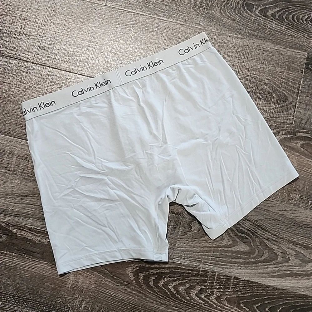 Calvin Klein calvin klein